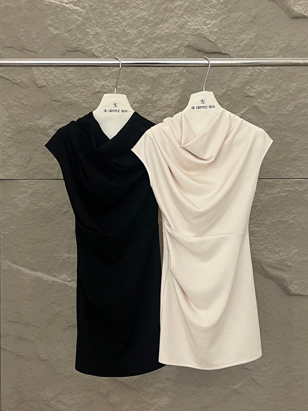 [Girly] Off-shoulder Fitted Dress