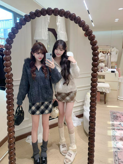 [Girly] 100% Wool Zip-up Sweater (Fox Fur Hat)