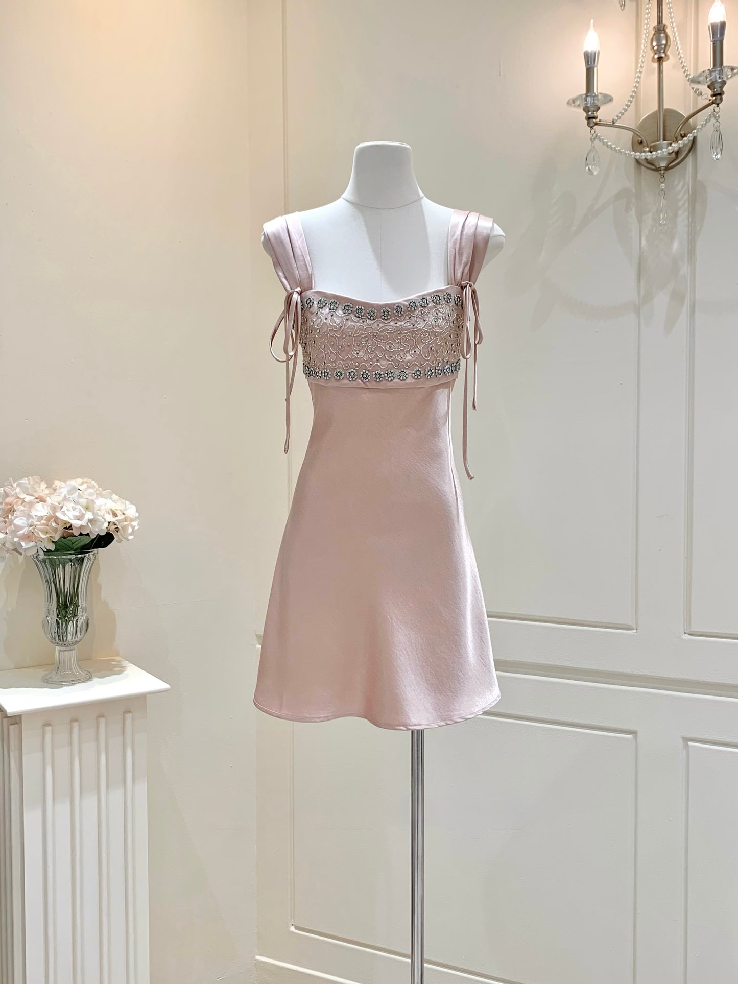 [Luxury] Beaded Satin A-Line Mini Dress (QF059)