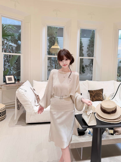 [Dating] Off-Shoulder Batwing Knit Top with Belt (QH-022)
