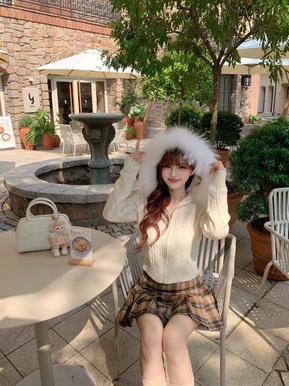 [Fluffy] Wool Cardigan with Fox Fur Hood