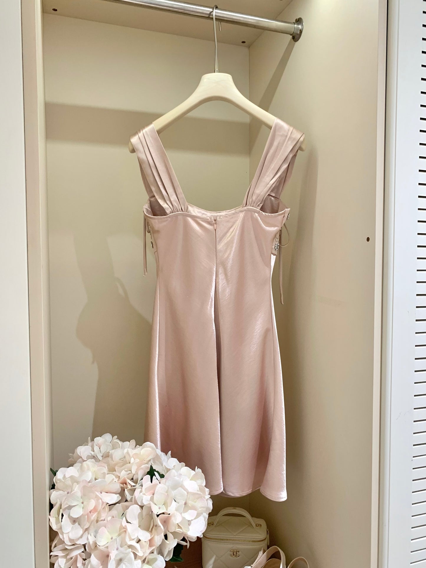 [Luxury] Beaded Satin A-Line Mini Dress (QF059)
