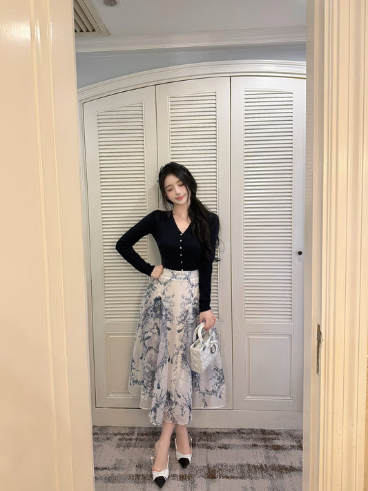 [Elegant] V-Neck Long Sleeve Knit Top & Printed Midi Skirt Two-Piece Set (MYQ-05/Q1308)