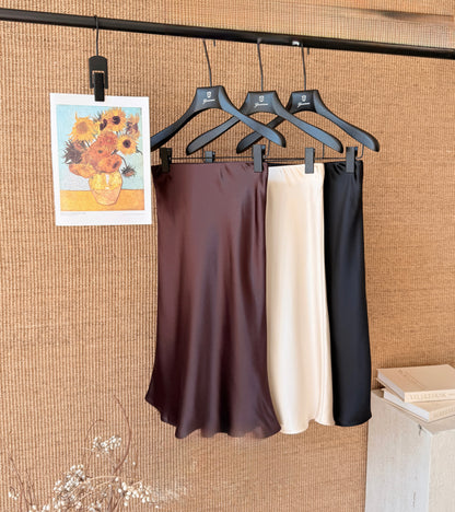 [Lumi Premium] 100% Triacetate Satin Bias Skirt (YR2015)