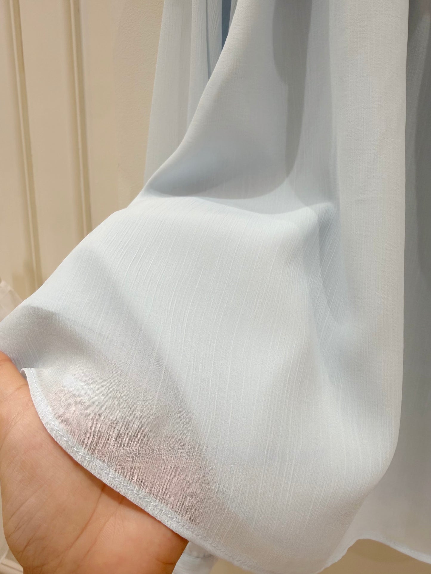 [Bling Bling] Girly Ribbon Blue & White Top (Q089)