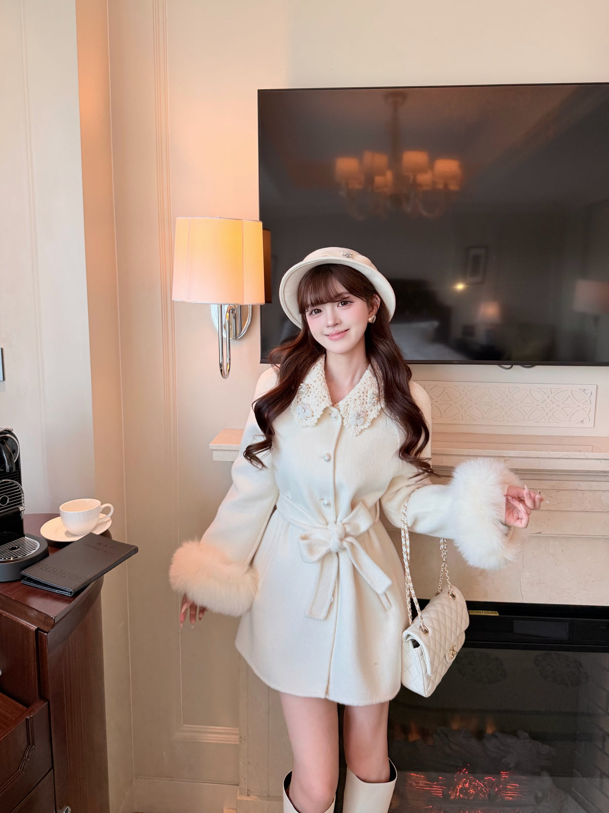 ⁠[Girly] Beaded Crochet Collar Fur Trim Belted 100% Australian Wool Coat (YRDY-015)