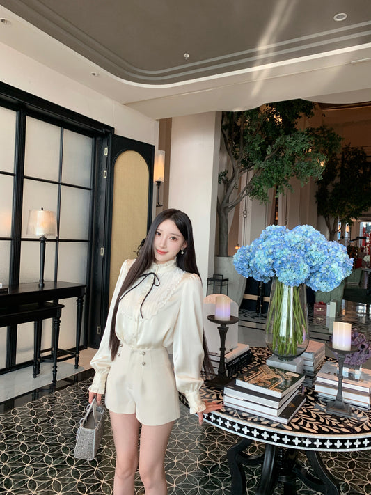 [Workwear] Sleek Beige & White Button-Up Shirt (QO050)