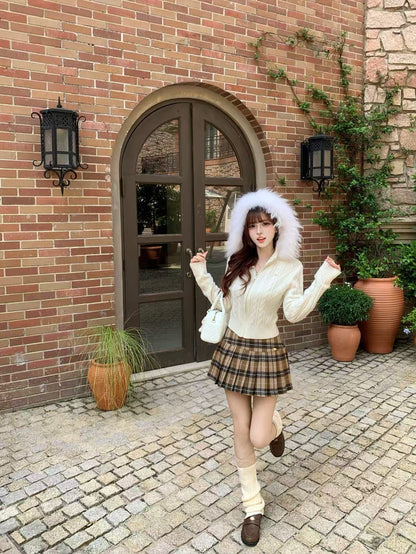 [Fluffy] Wool Cardigan with Fox Fur Hood