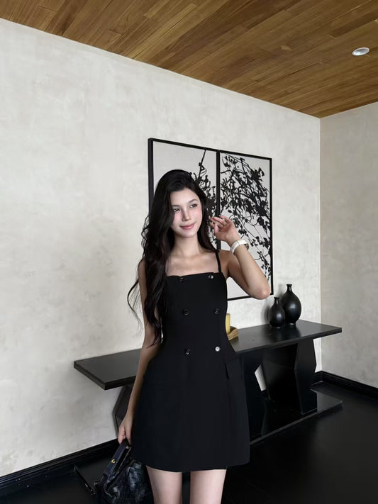 [Celebrity] Double-breasted Suspender Dress