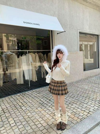 [Fluffy] Wool Cardigan with Fox Fur Hood