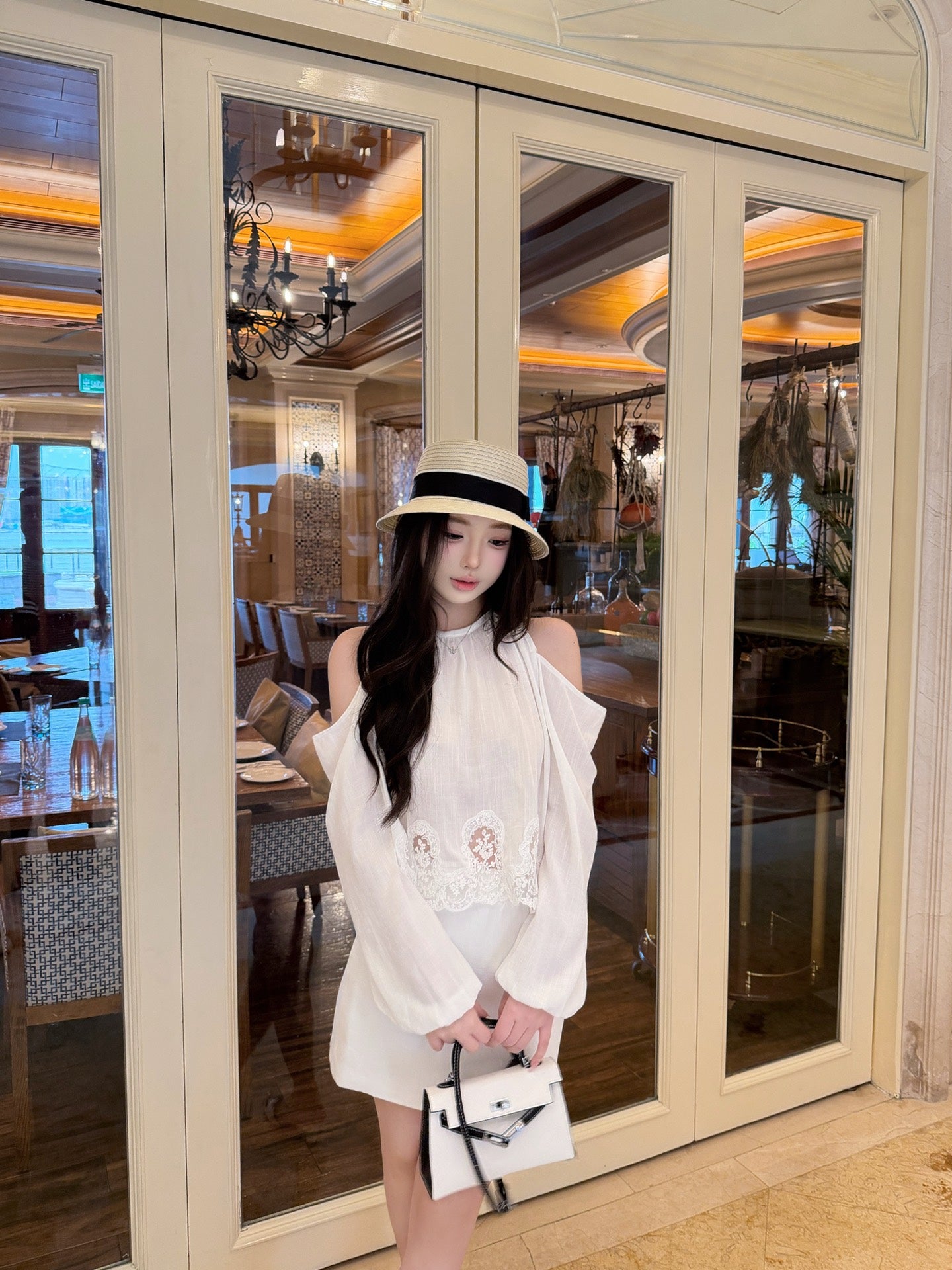 [Vacation] Halter Off-Shoulder Top and Skirt Two-Piece Set (Q1358)