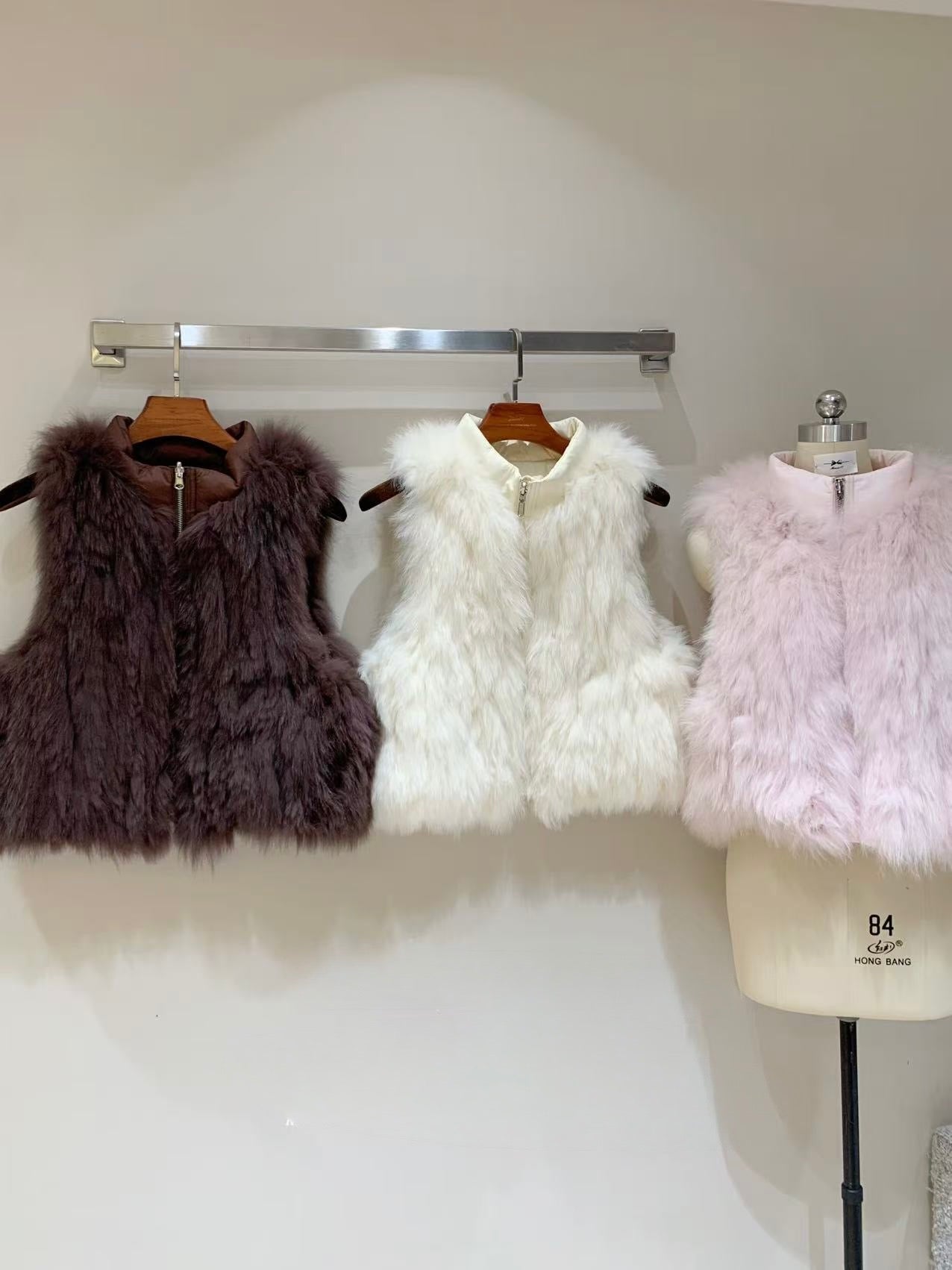 [Super Warm] Fluffy Fox Fur 90% Down Vest