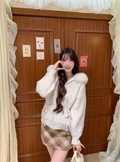 [Girly] 100% Wool Zip-up Sweater (Fox Fur Hat)