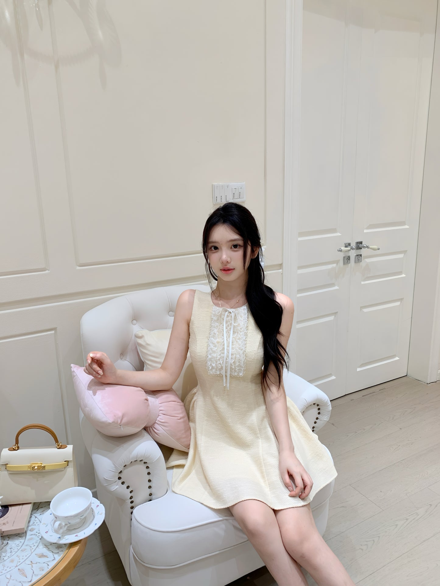 [Workwear] Girly Lace Slimfit Dress (Q1152)