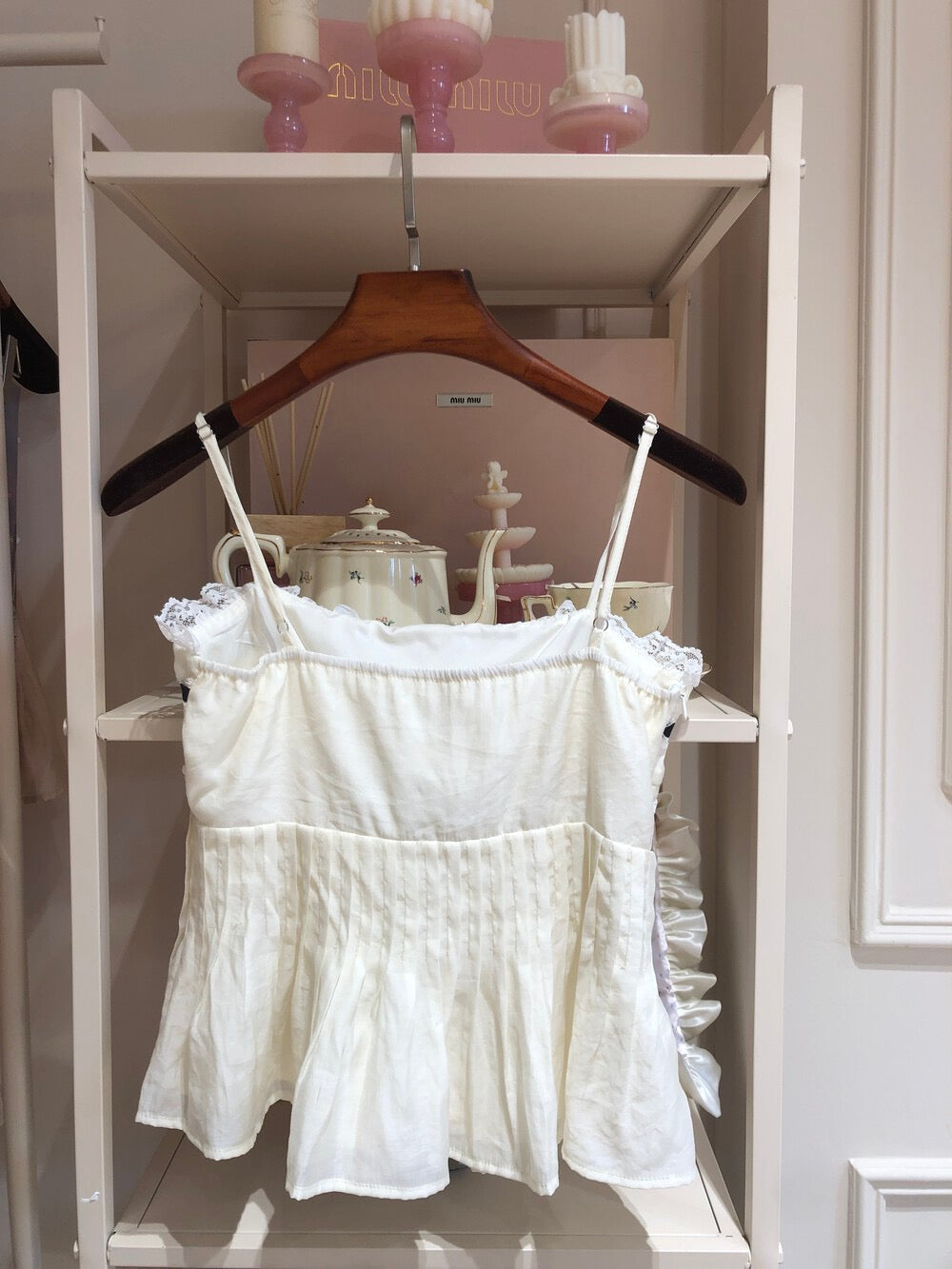 [Celebrity] Cute Bow Lace Camisole