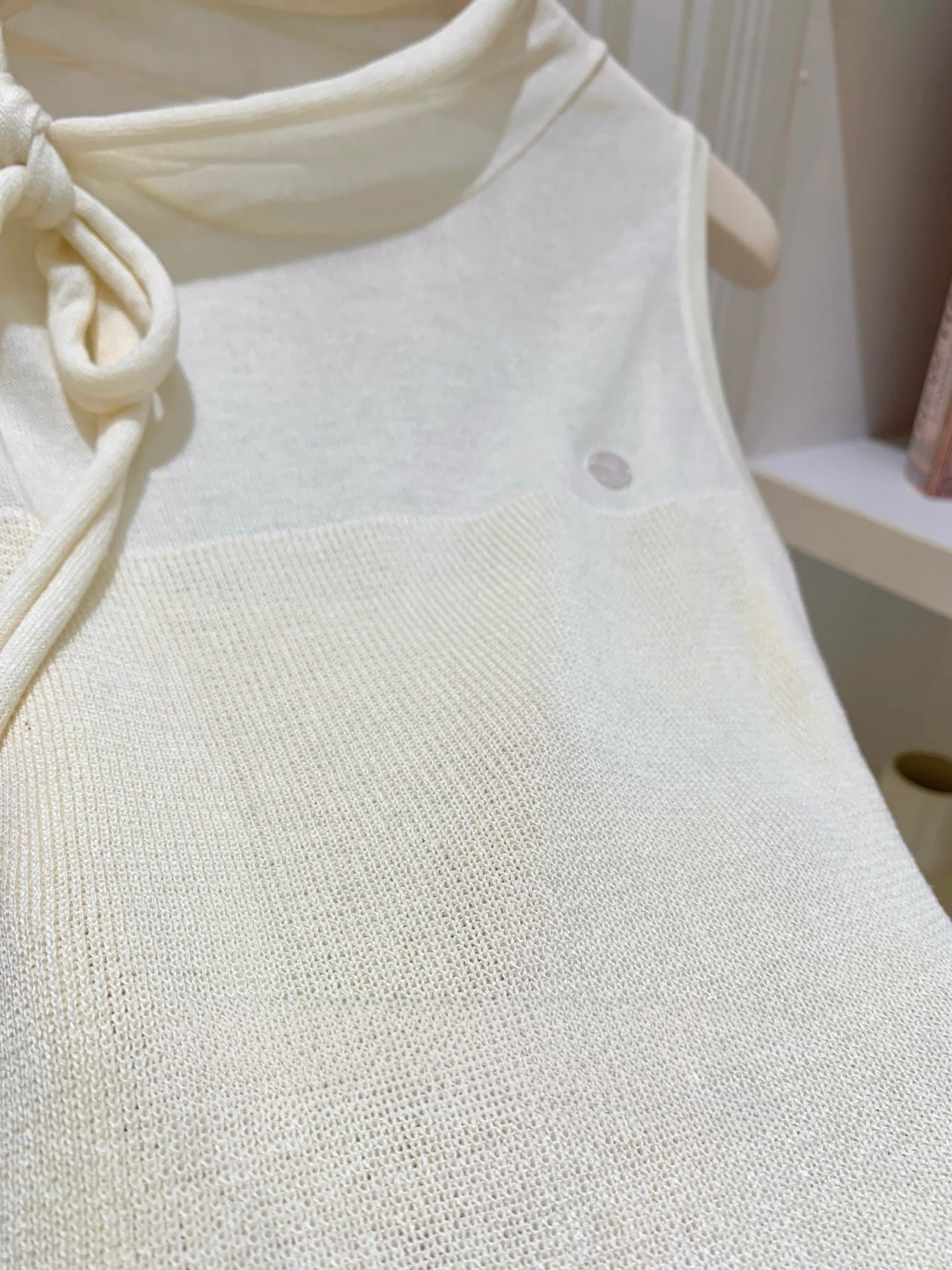 [Minimal] Slim Fit Knit Bow Cami Top (QF093)