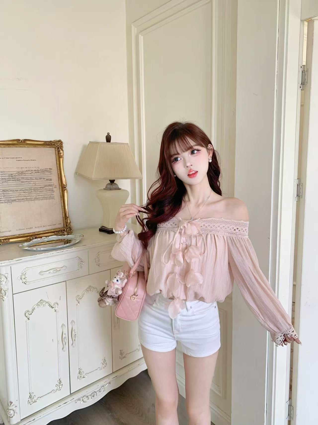 [Flower] Girlgod off-shoulder Top
