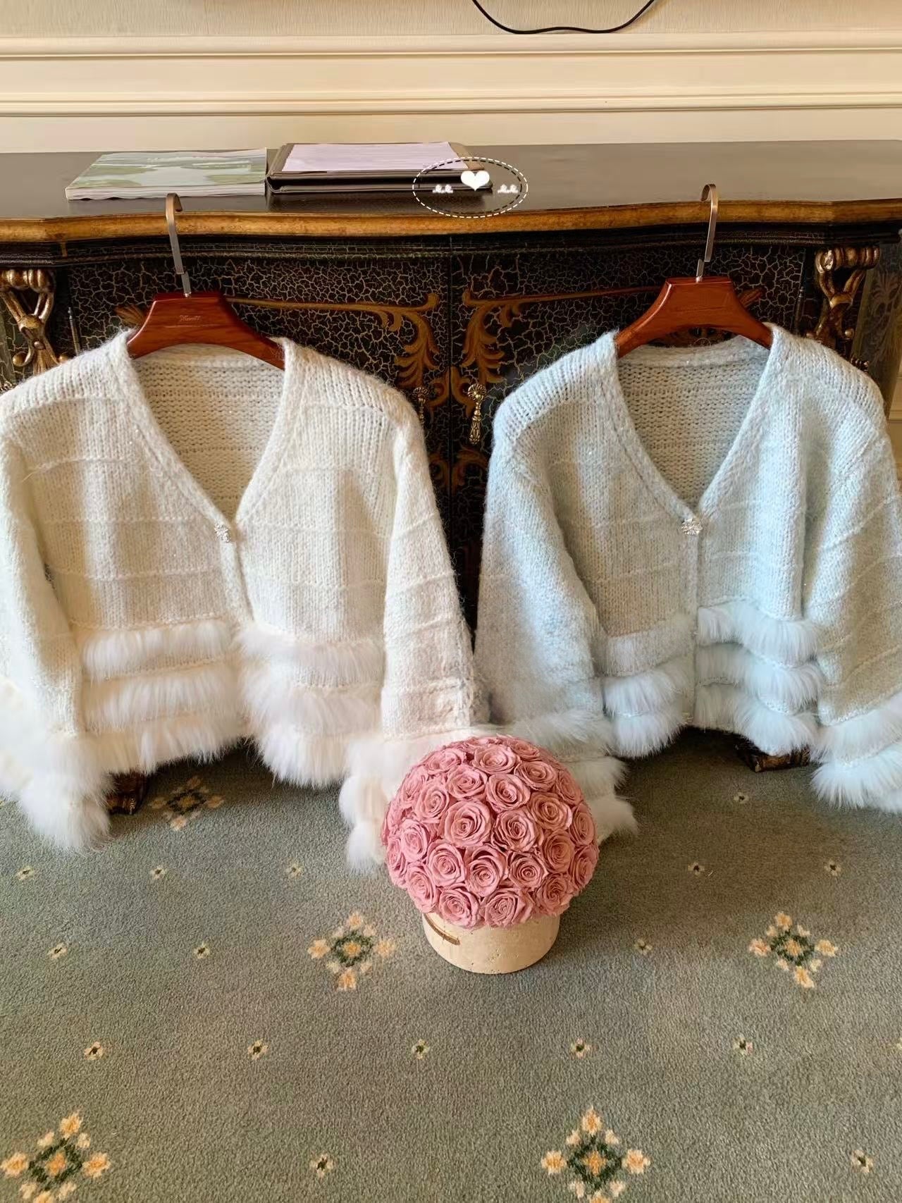 [Fluffy] Fox fur + Wool Cardigan