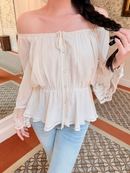 [Romantic] French Lace Trim Tie-Front Chiffon Blouse (Q1361)