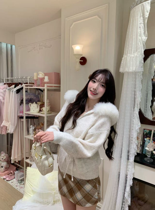 [Girly] 100% Wool Zip-up Sweater (Fox Fur Hat)