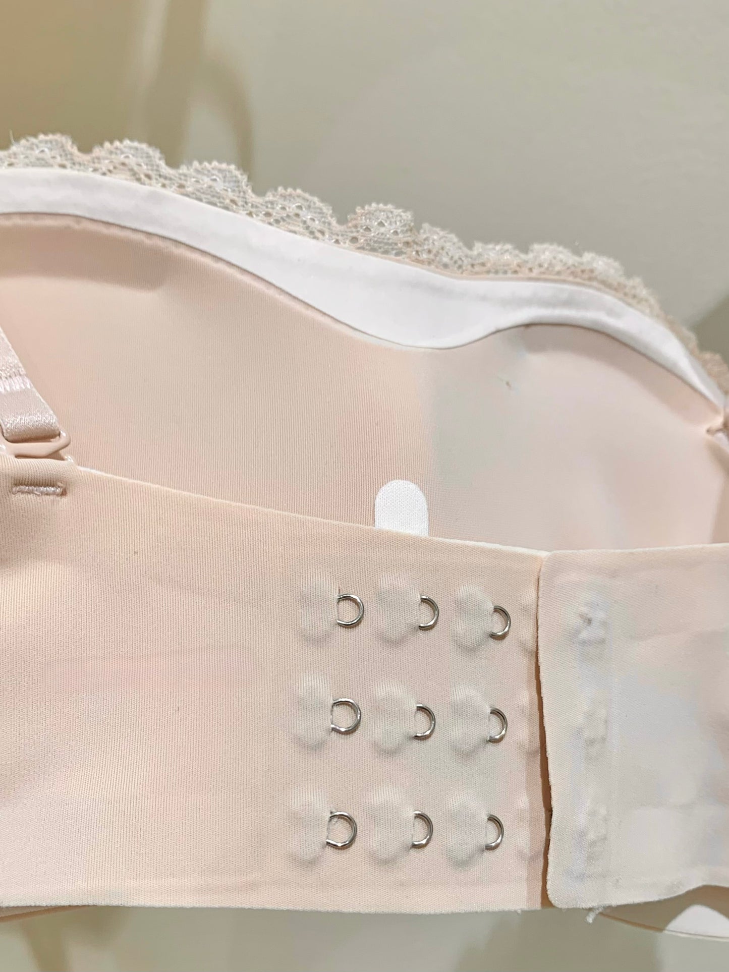 [Everyday] Seamless No-Strap Support Bra (1018)