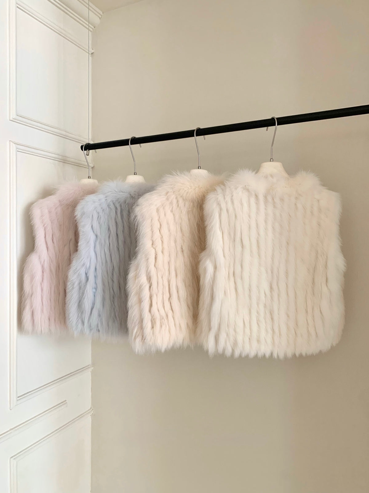 [Luxe] Bestseller Fox Fur Sleeveless Vest (PC-009)
