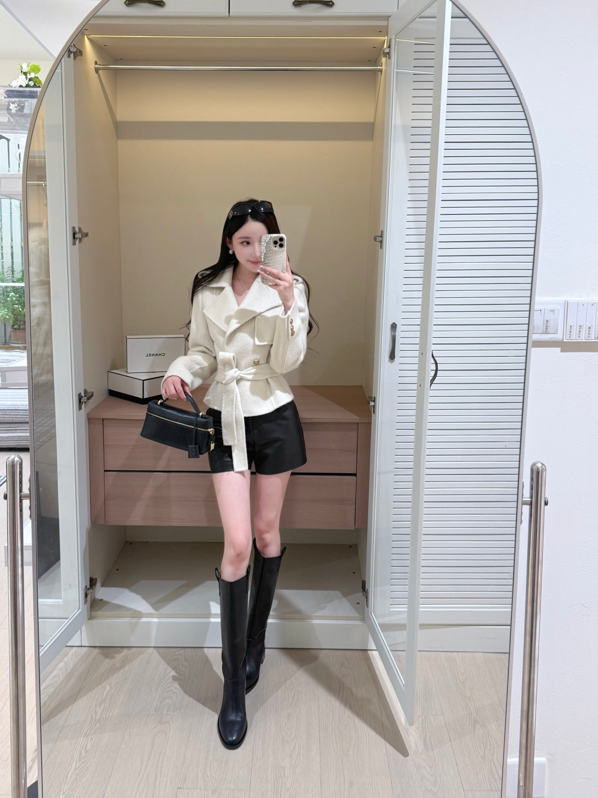 ⁠[Lumi Premium] Belted Wool Cashmere Fox Blend Short Trench Coat (YTDY-027)⁠