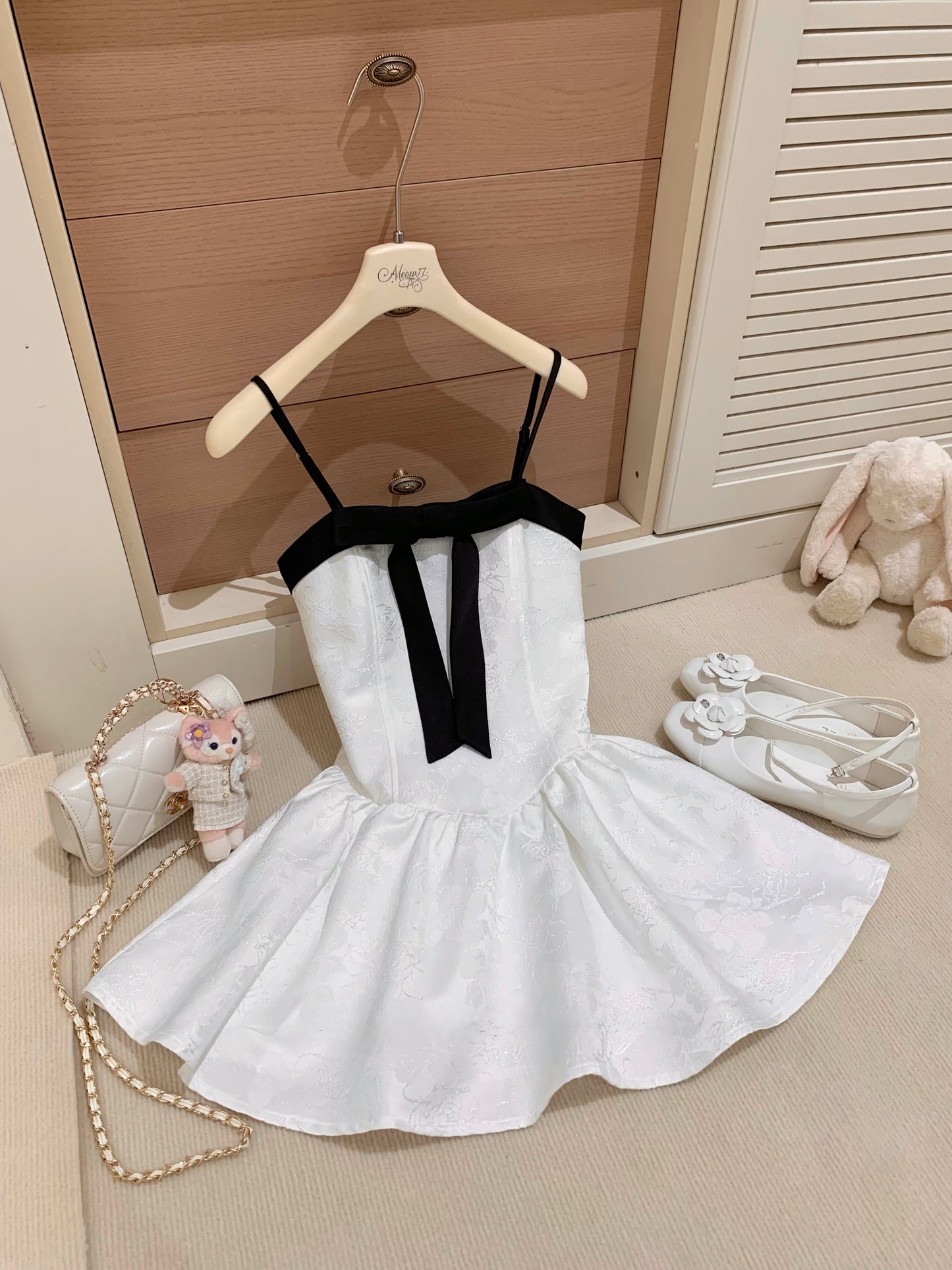 [Girly] Ribbon Spaghetti-strap dress (Q1088)