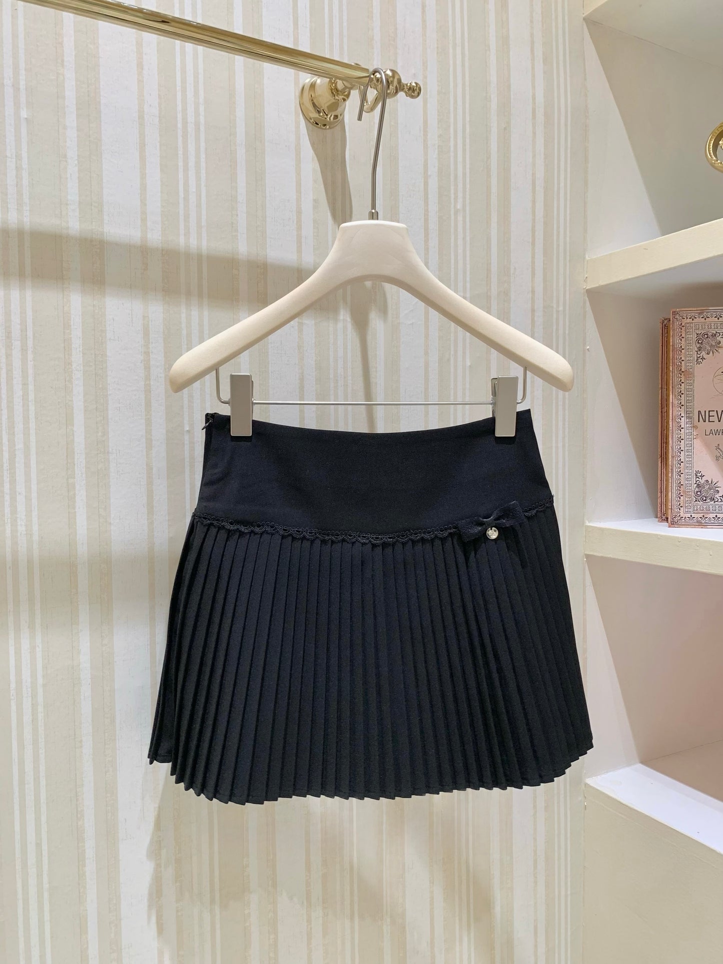 [Cute] Pleated Mini Skirt (Q1028)