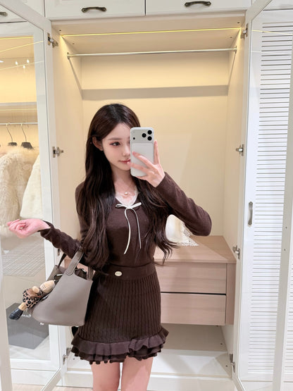 ⁠[Chic] Lace Trim V-Neck Bow Knit Base Top (QH-115)⁠