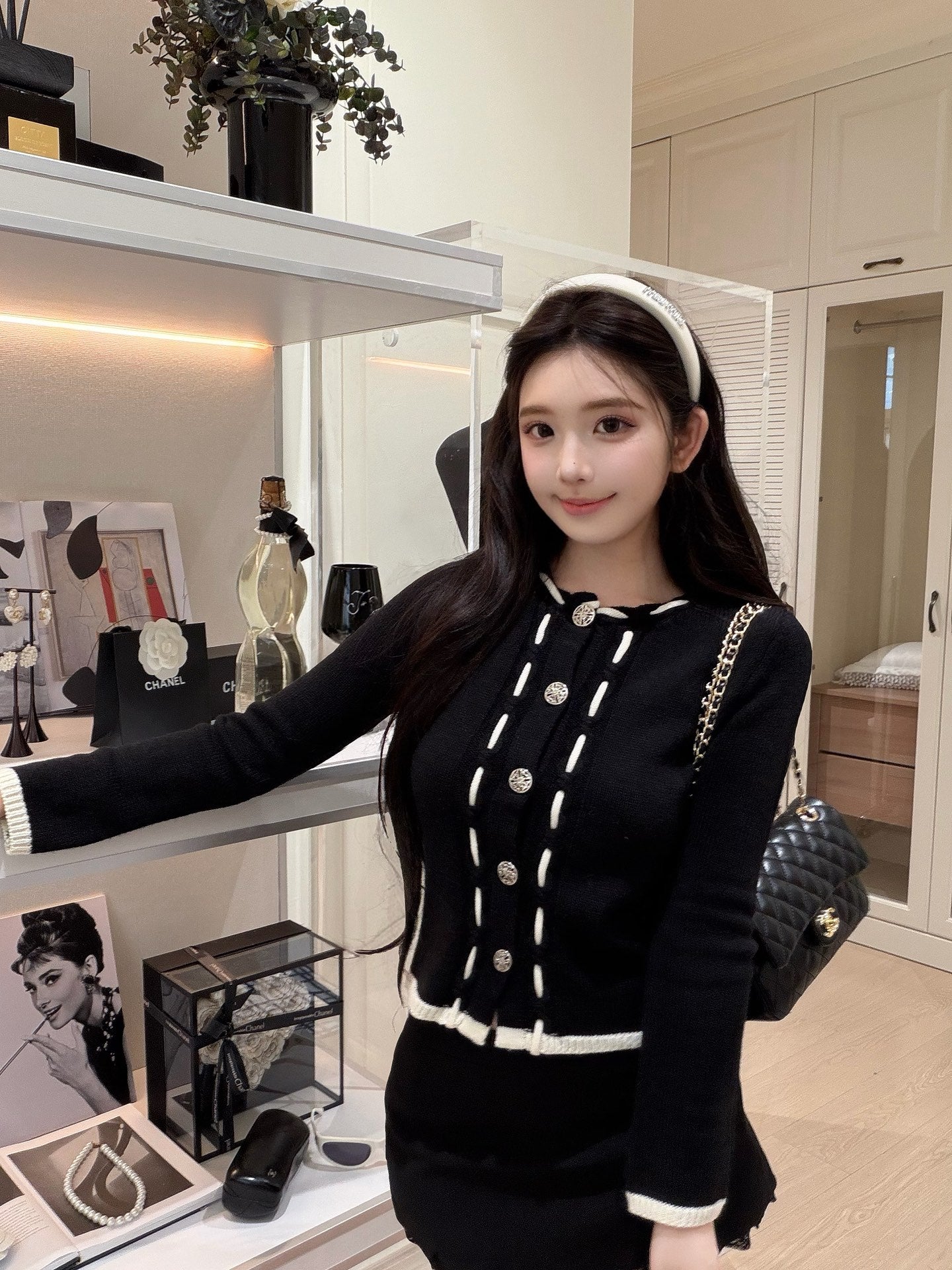 [Workwear] Vintage Chanel Style Contrast Trim Knit Cardigan (MY-06)⁠