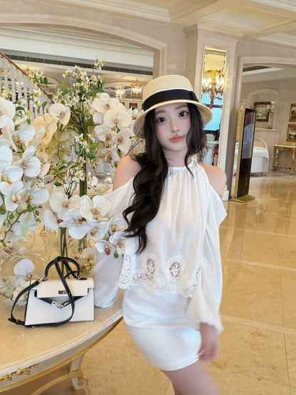 [Vacation] Halter Off-Shoulder Top and Skirt Two-Piece Set (Q1358)