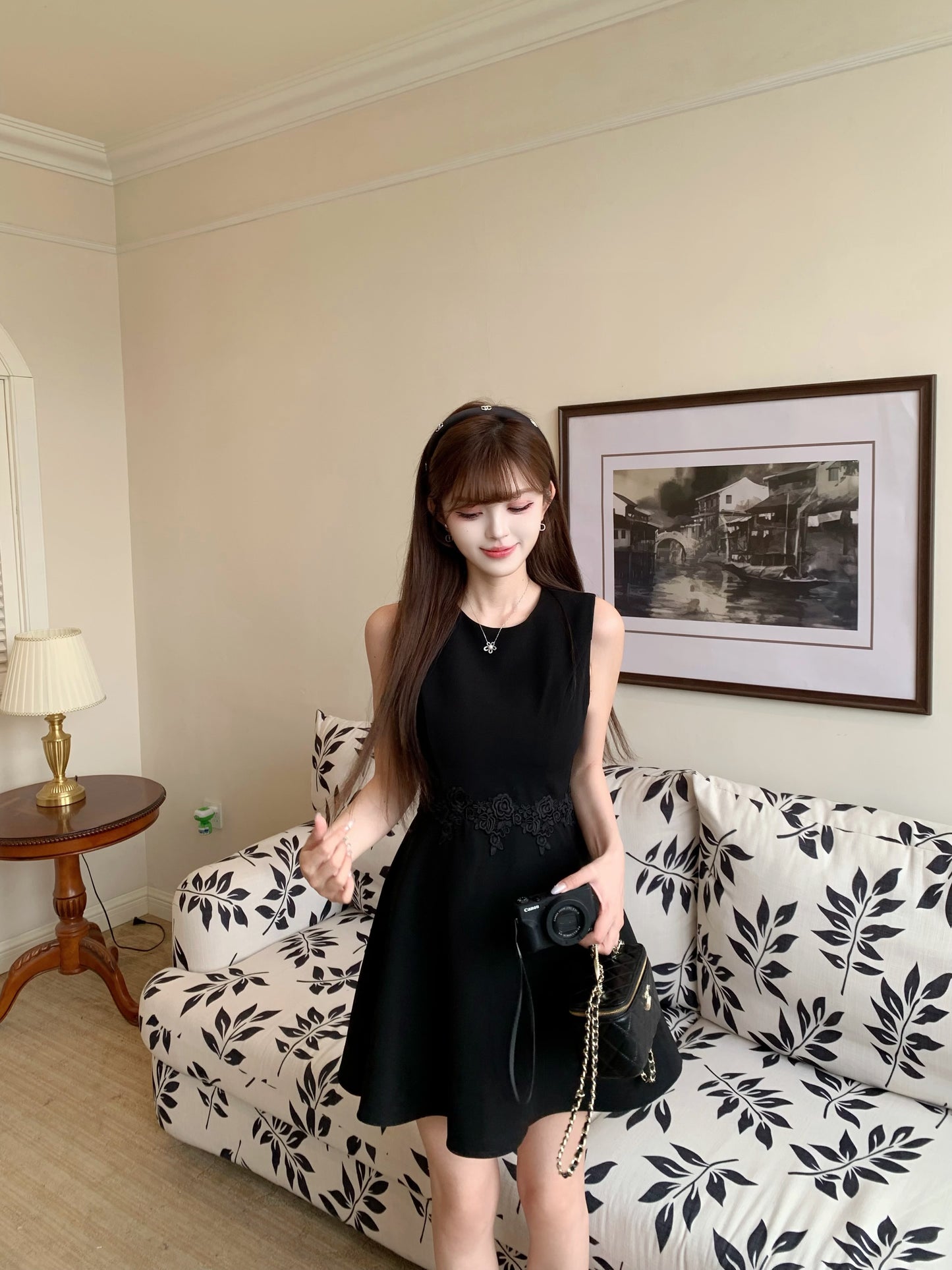 [Stylish] Flattering Designer Dress (Q1053)