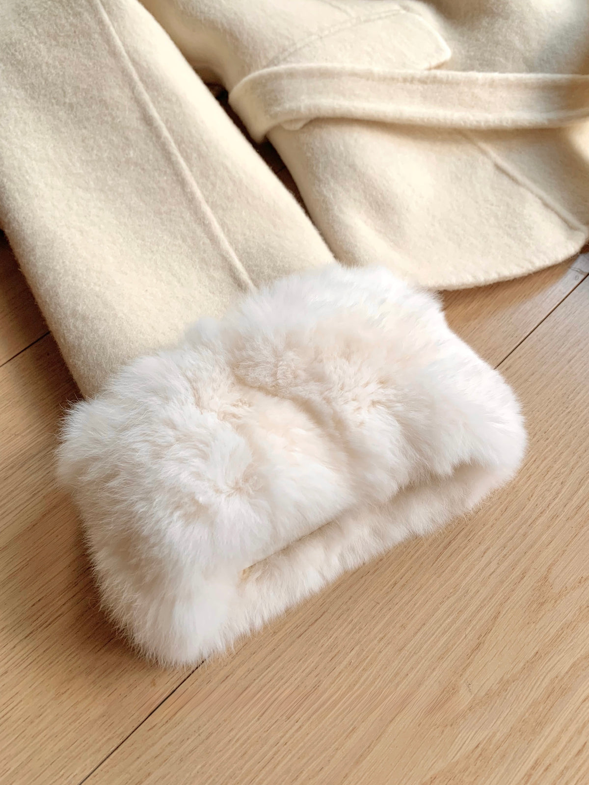 ⁠[Stylish] Fox Fur Collar Belted Double-Faced Wool Short Coat (YRDY-022)⁠