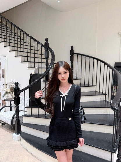 ⁠[Chic] Lace Trim V-Neck Bow Knit Base Top (QH-115)⁠