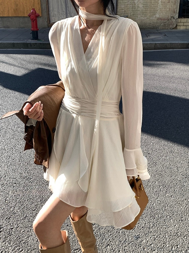 [Girly] White label V-neck Long-sleeve Elegant Dress