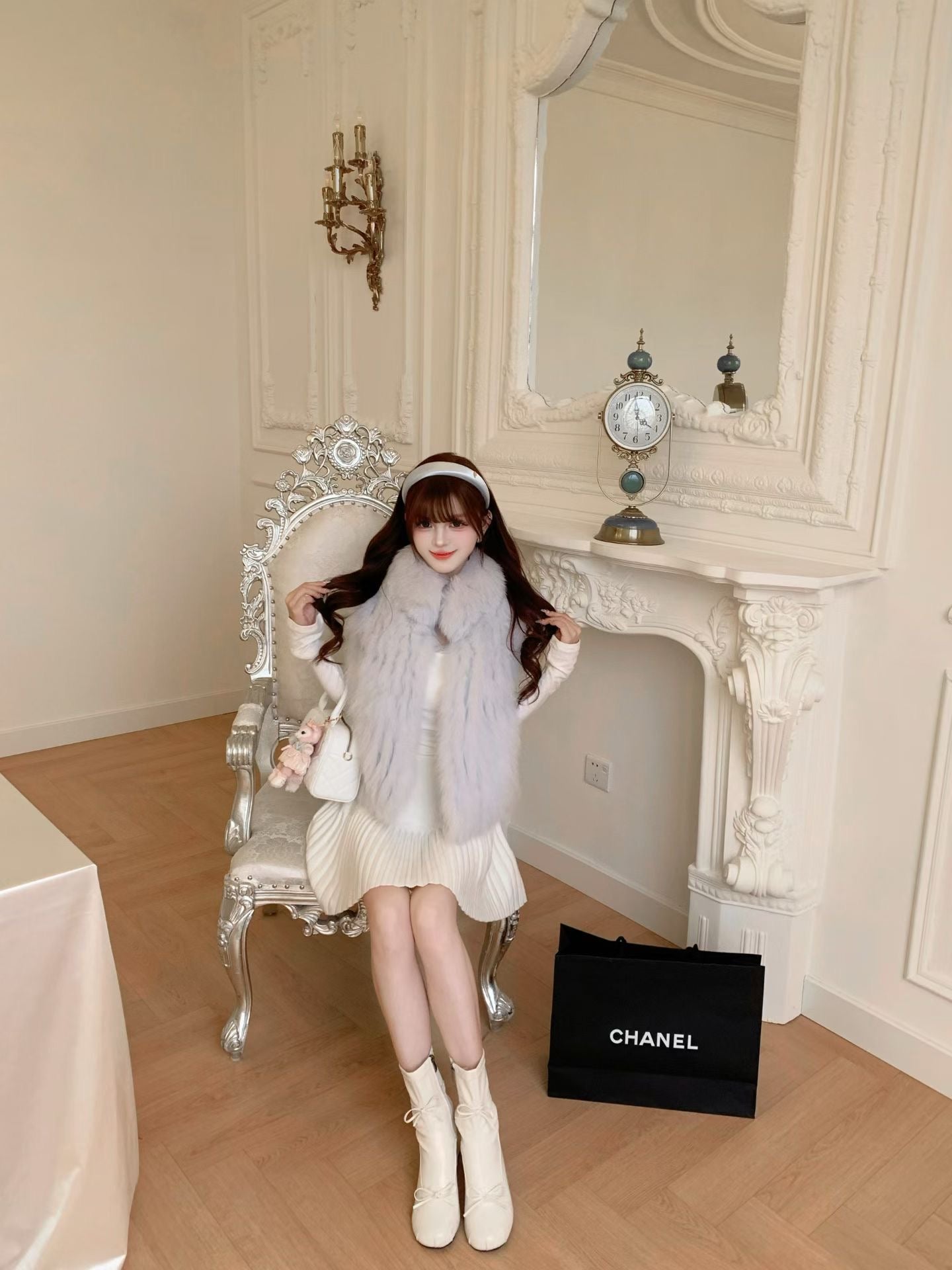 [Luxury] Elegant Fluffy Fox Fur Vest