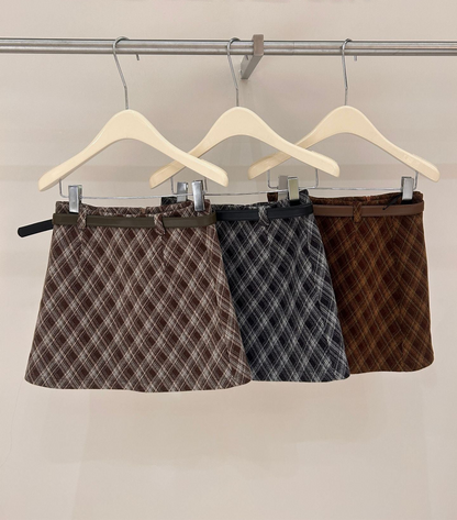 [Retro] High-Waisted Plaid A-Line Skirt