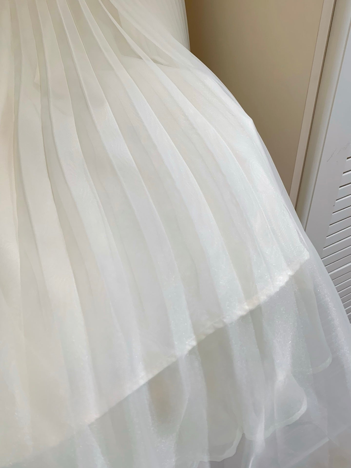 [Fairy] Mesh Pleated A-Line Midi Skirt (QF058)