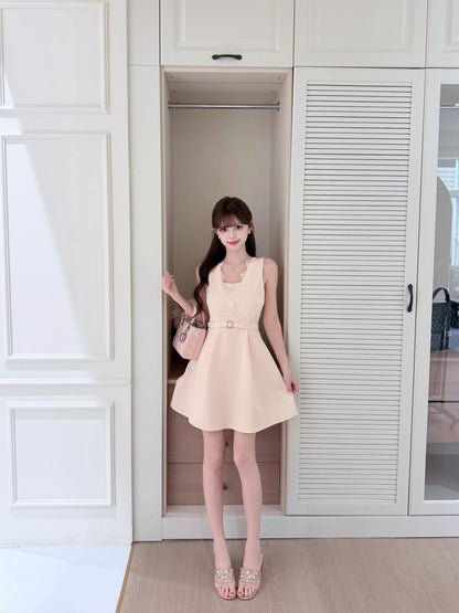 [Elegant] Sleeveless V-Neck Lace Cocktail Dress (Q1210)