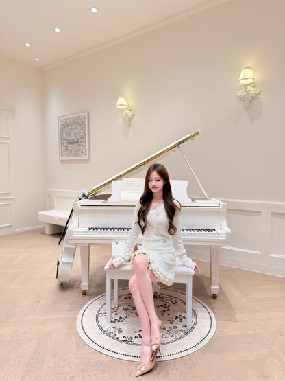 ⁠[Chic] Lace Trim V-Neck Bow Knit Base Top (QH-115)⁠