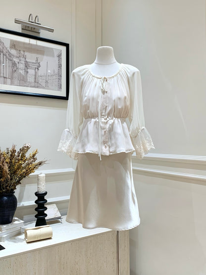 [Romantic] French Lace Trim Tie-Front Chiffon Blouse (Q1361)