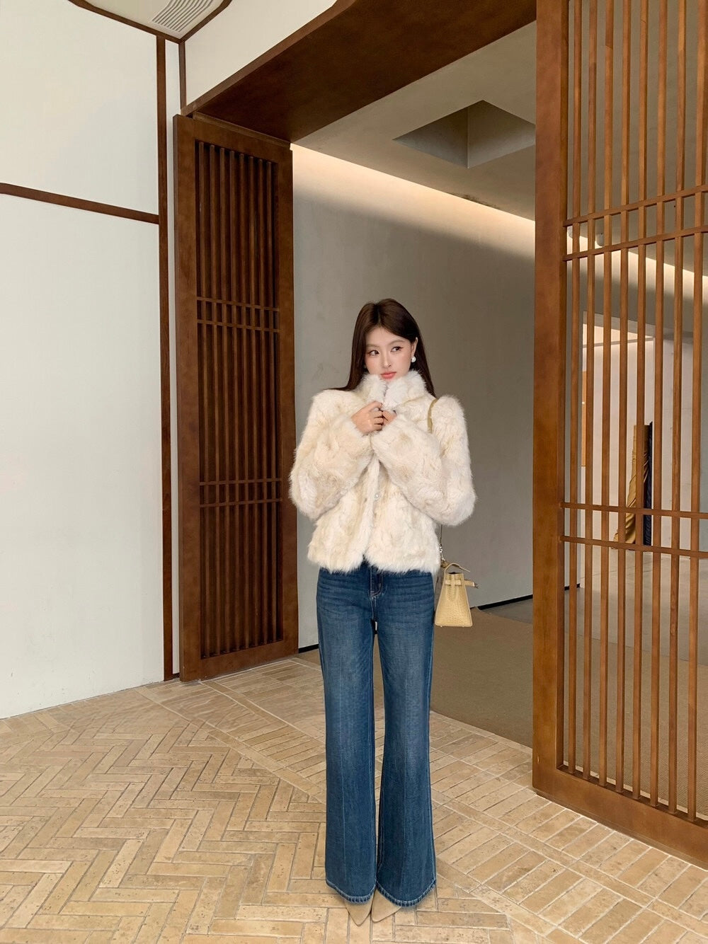 [Fluffy] Winter Synthetic Faux Fur Jacket