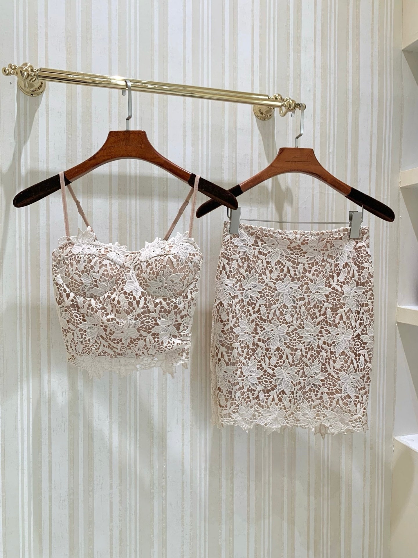 ⁠[Girly] Coquette Floral Lace Camisole and High-Waist Skirt Two-Piece Set (QH-019)⁠