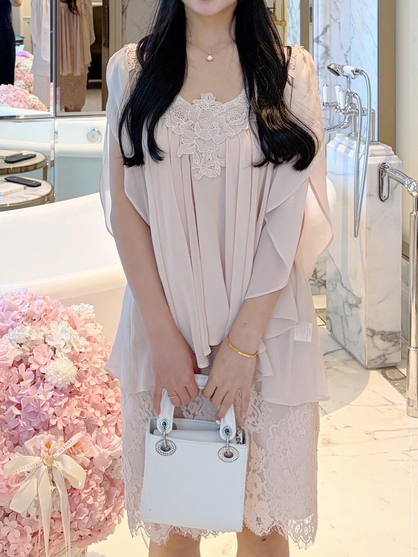 [Coquette] Chiffon Lace V-neck Blouse with Belt (Q1209)