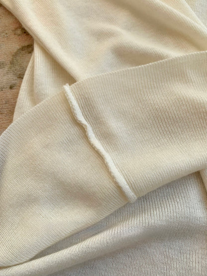 ⁠[Chic] Lace Trim V-Neck Bow Knit Base Top (QH-115)⁠