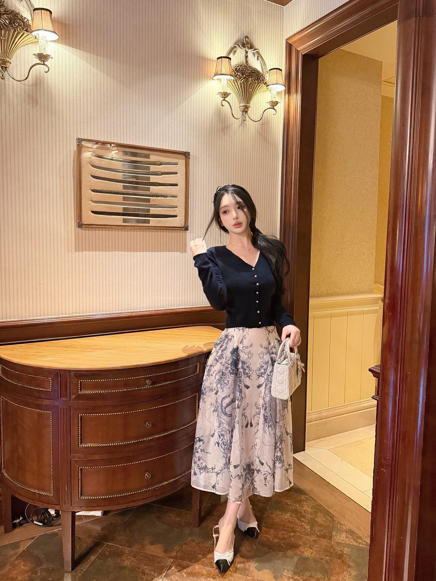 [Elegant] V-Neck Long Sleeve Knit Top & Printed Midi Skirt Two-Piece Set (MYQ-05/Q1308)