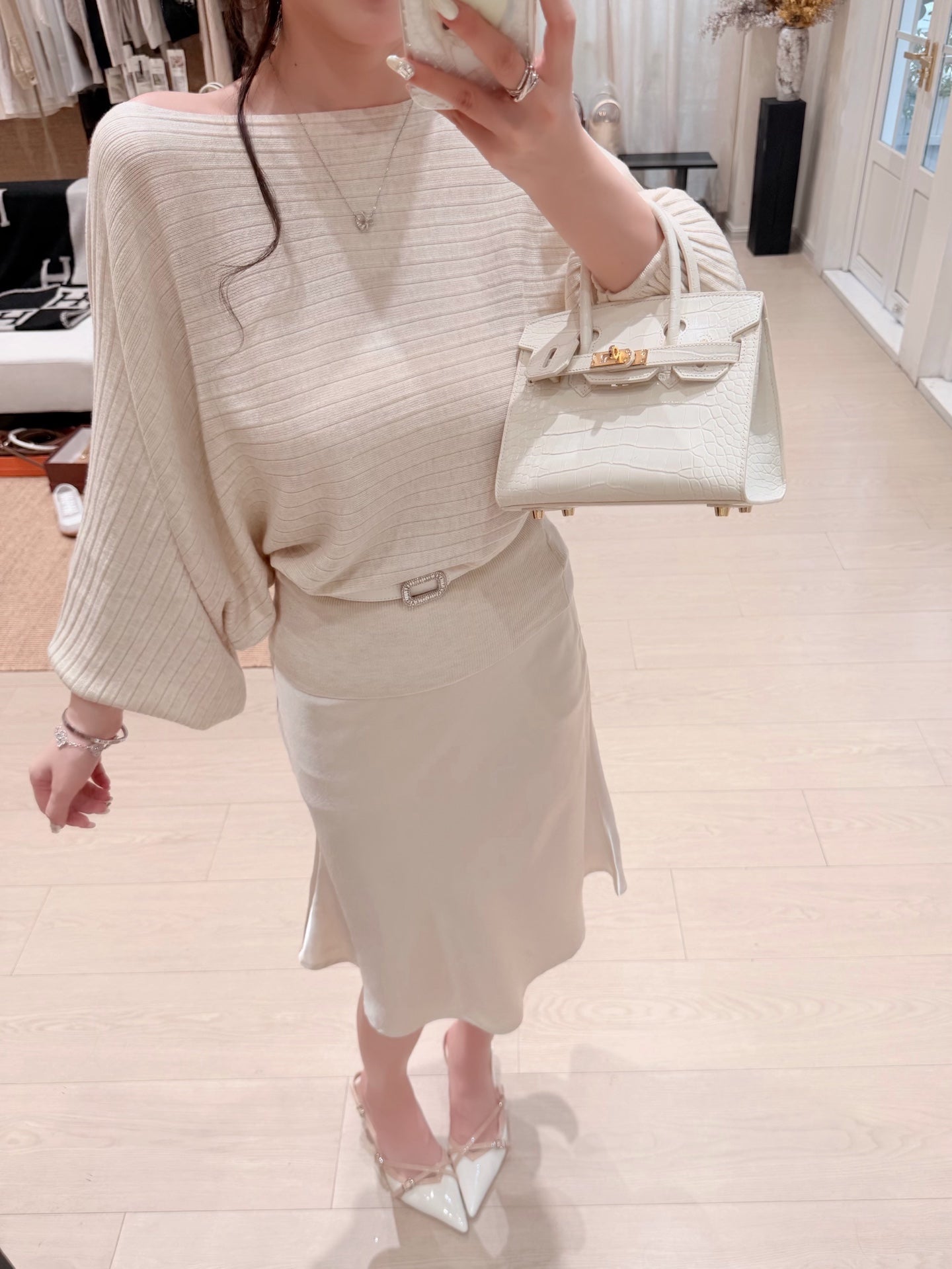 [Dating] Off-Shoulder Batwing Knit Top with Belt (QH-022)
