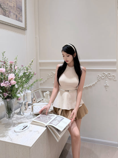 [Chic] Low Rise Pleated Schoolgirl Skirt (QF085)