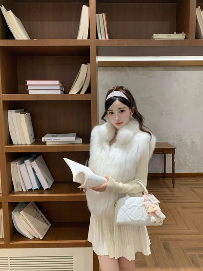 [Luxury] Elegant Fluffy Fox Fur Vest